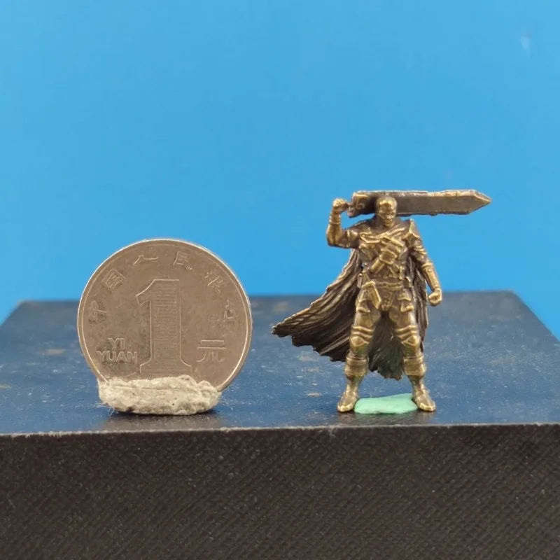 32mm Berserk Guts Brass Car Interior Anime Battle Damage Model Decoration Toy Children Bedroom Desktop Decoration Birthday Gift