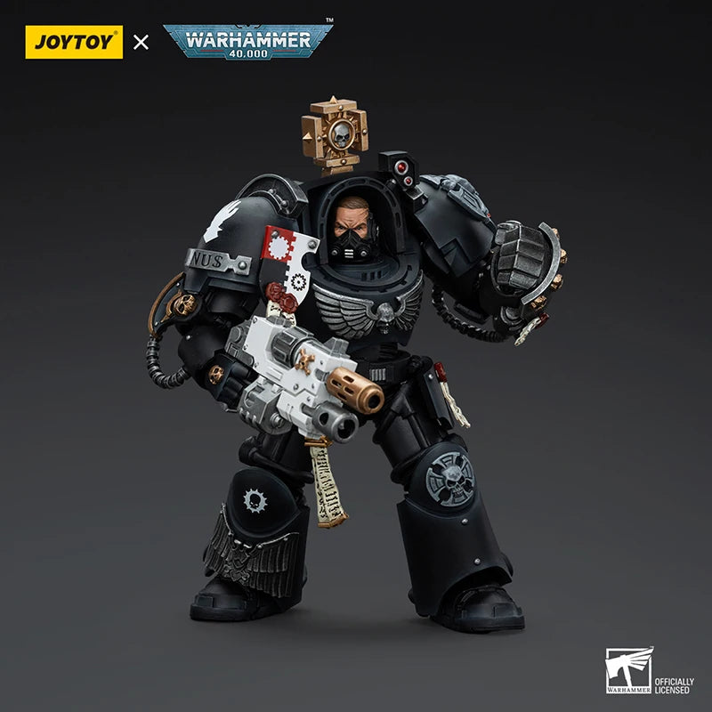 JOYTOY Warhammer 40k 1/18 Action Figures 14.3cm Iron Hands Captain in Terminator Armour
