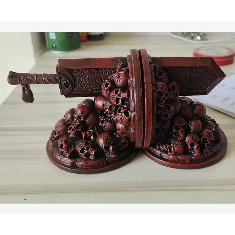 Berserk Guts Dragon Slayer Resin Book Stand Decoration Anime Character Bedroom Study Desk Decoration Ornament Birthday Gifts