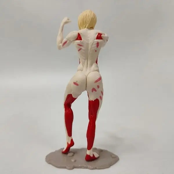 Megata no Kyojin Figurines Anime Attack On Titan Miniatures Ornaments Annie Leonhart PVC Model Doll Toy Manga Garage Kits Figure