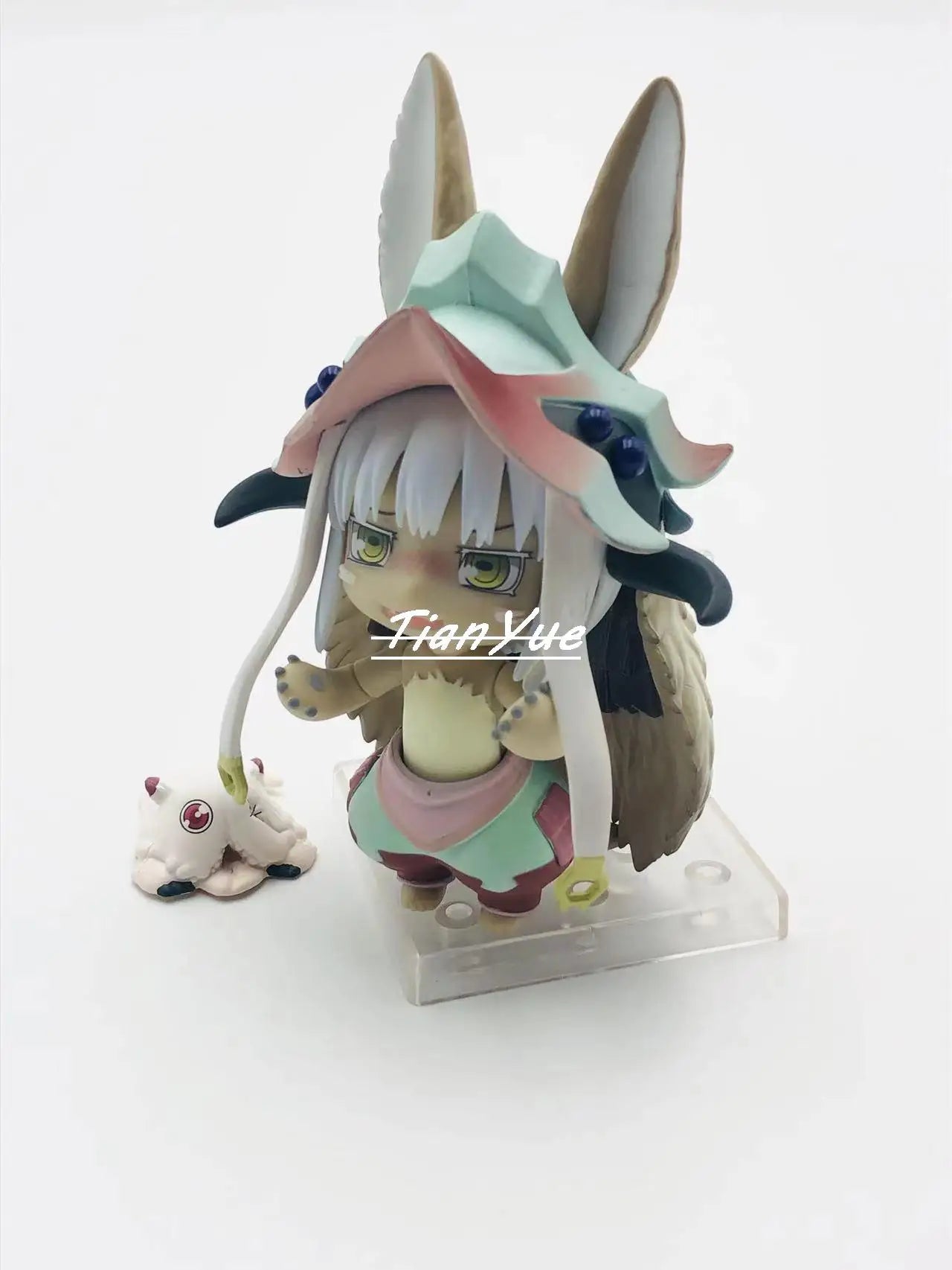 Anime Made in Abyss Nanachi 939 Figure Cute Girls Toys for Children's Birthday gift 10cm