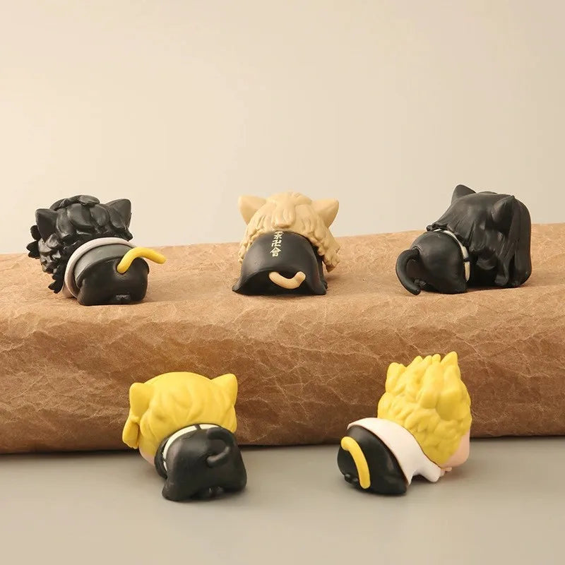 6Pcs/1Set Anime Tokyo Avengers Q Version Napping Caty Manjiro Sano Model Baji Keisuke Toys Lying Down Set Ornament Car Doll