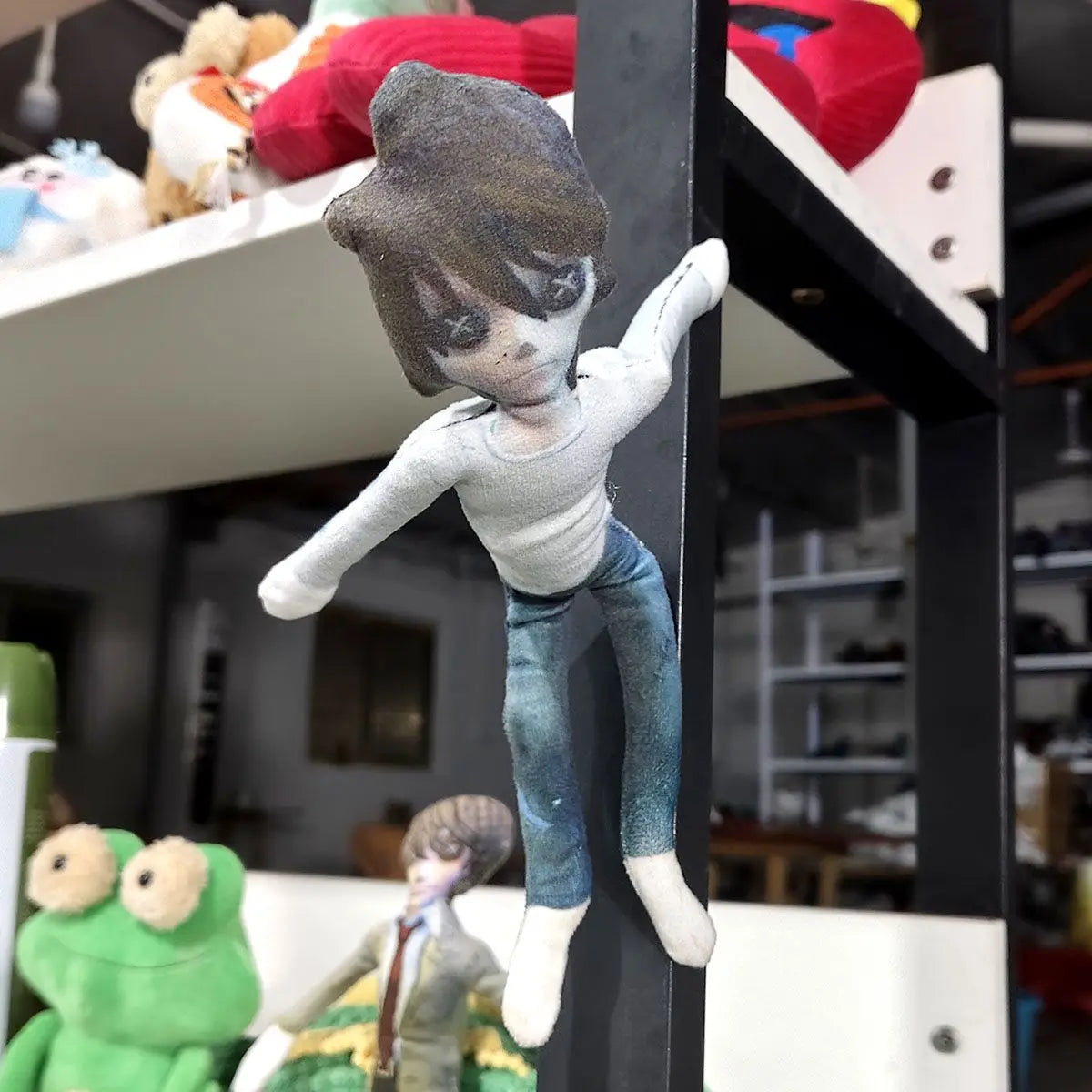 Death Note Anime Misamisa Wire Skeleton Action Doll with Magnetic Hands and Feet Yagami Light Girls Bedroom Ornament Doll