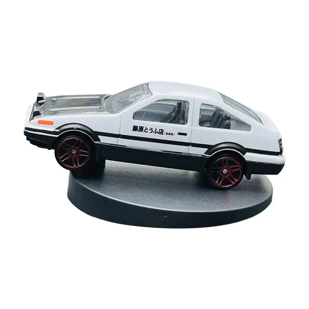 Initial D AE86 Alloy Car Interior Models Toys Automatically Drift Rotating Auto Dashboard Metal Ornaments Fujiwara Car