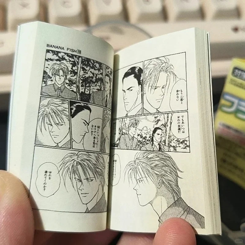 BANDAI Banana Fish Ash Lynx Anime Micro Book Gashapon Official Manga Figure Charm Collectible Miniature Capsule Toy Gift