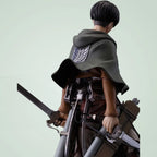Attack On Titan Captain Levi 1/8 Scale Scene Figure Anime Collectible Model Desktop Ornament& Gift For Boys