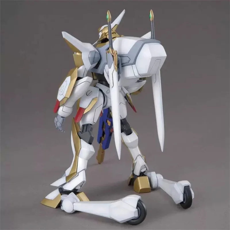 In Stock Bandai Hg 1/35  Code Geass Lelouch Of The Rebellion Anime Assembly Model Lancelot Vincent Type-02 Toys Model Gifts
