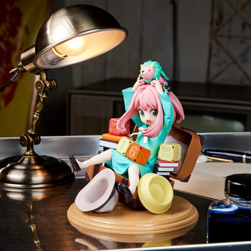 Anime SPY×FAMILY Calendar Anya Statue model. Pvc handmade model Toys Collectible Decoration Desktop Gifts.Toy gifts