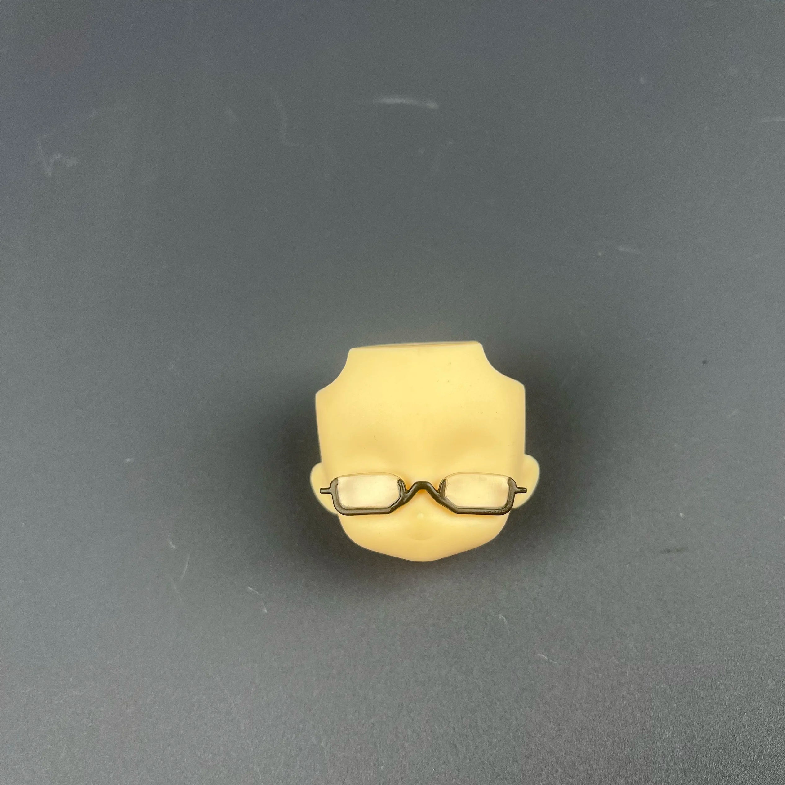 Gsc Claymore Sunglasses Accories Loose Goods Collectible Figures Anime Gng Culture Toy op Adult-oriented Sto Available