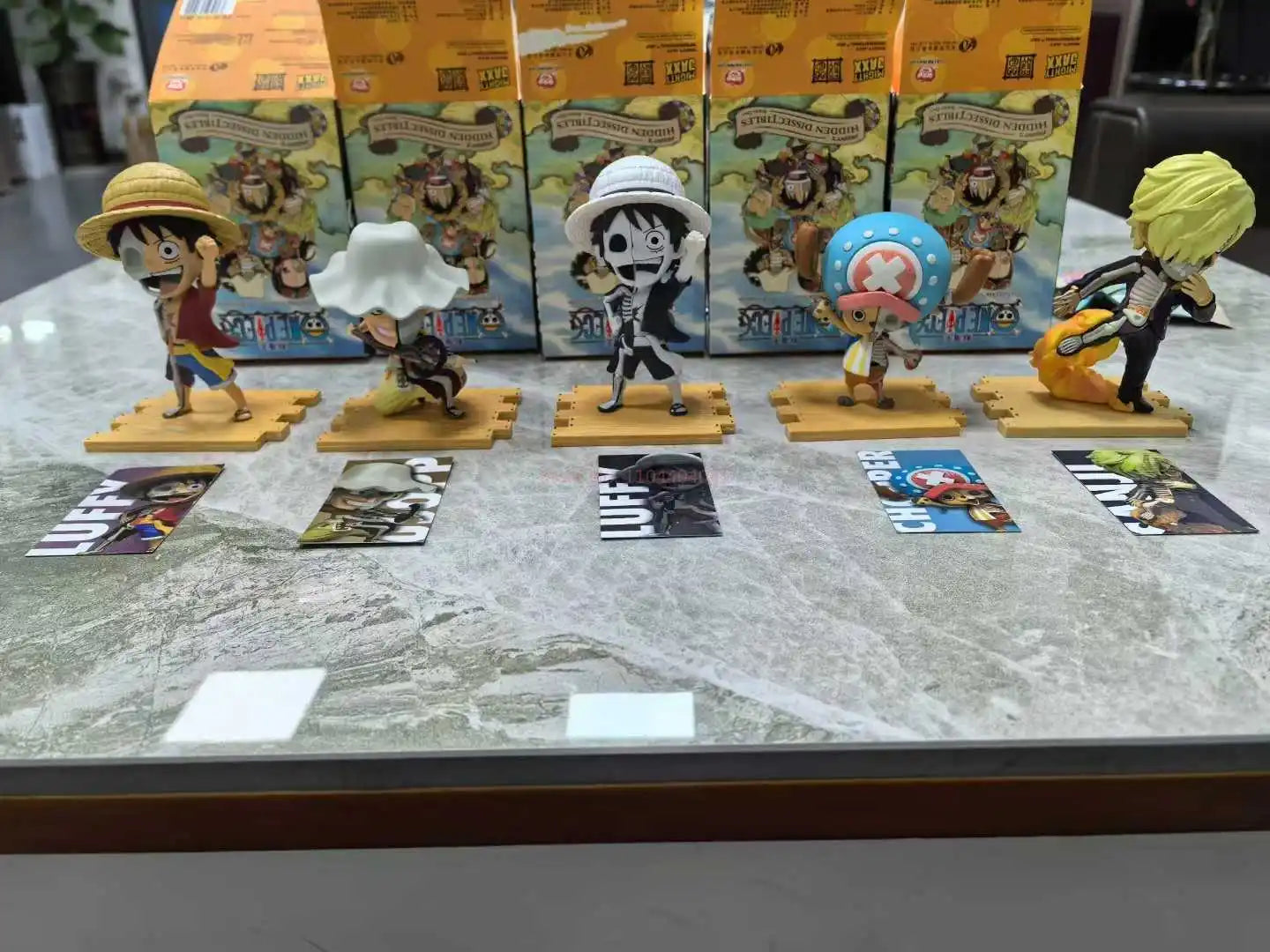 Hot Figure Set The Straw Hat Pirates Blind Box Luffy Zoro Sanji Usopp Pvc Action Figure Toys Collectible Model Dolls Toy