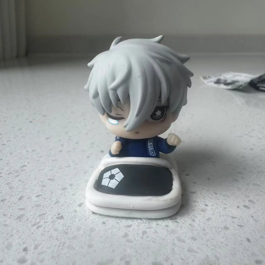 BLUE LOCK Action Figure Sleep Gacha Cute Cartoon Ornament Isagi Yoichi Chigiri Hyoma Nagi Seishiro Rin Itoshi Model Toy