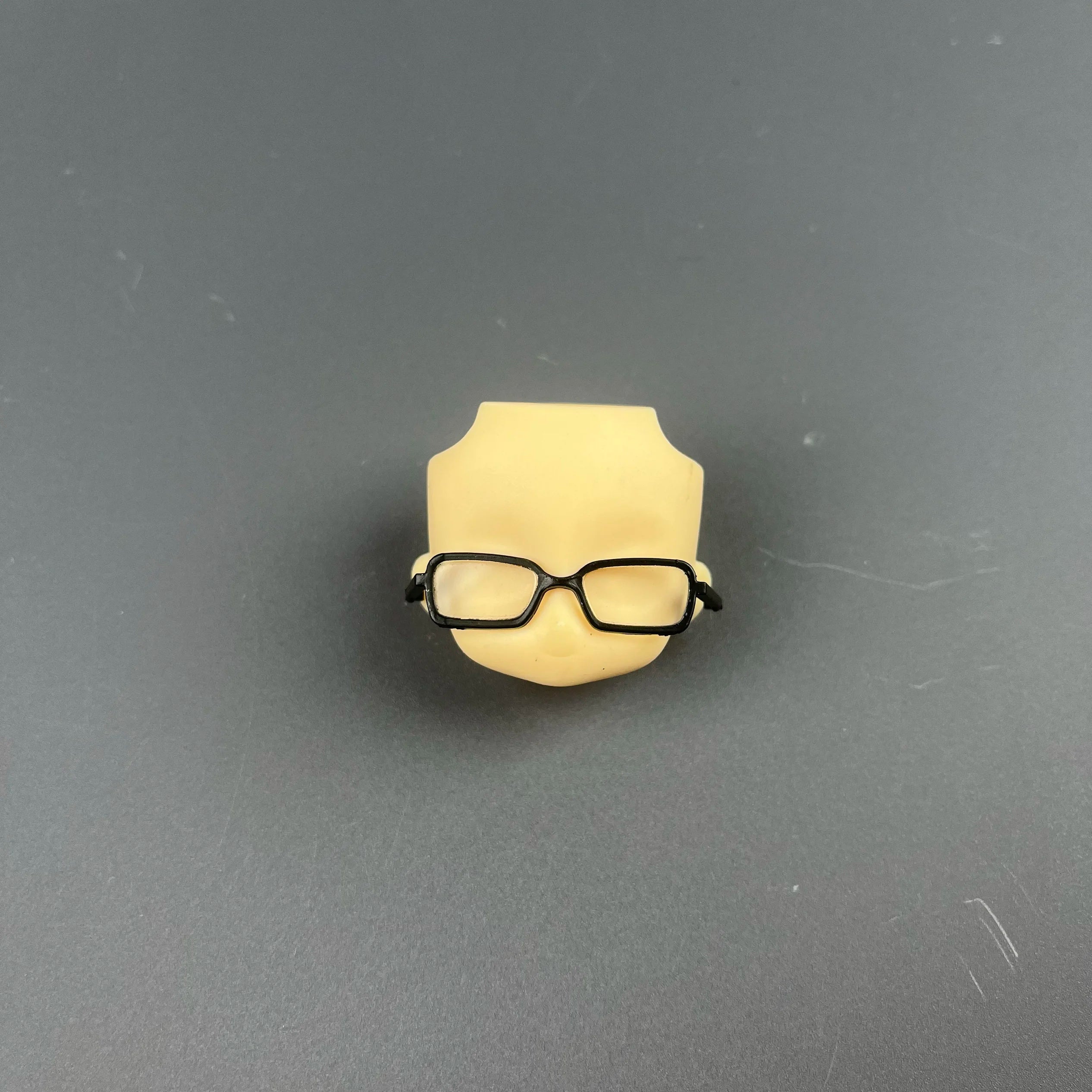 Gsc Claymore Sunglasses Accories Loose Goods Collectible Figures Anime Gng Culture Toy op Adult-oriented Sto Available