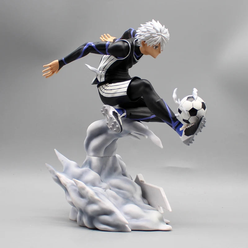 Blue Lock Figures Nagi Seishiro Anime Figure Football Action Figurine Pvc Model Desk Collection Room Statue Doll Birthday Gifts